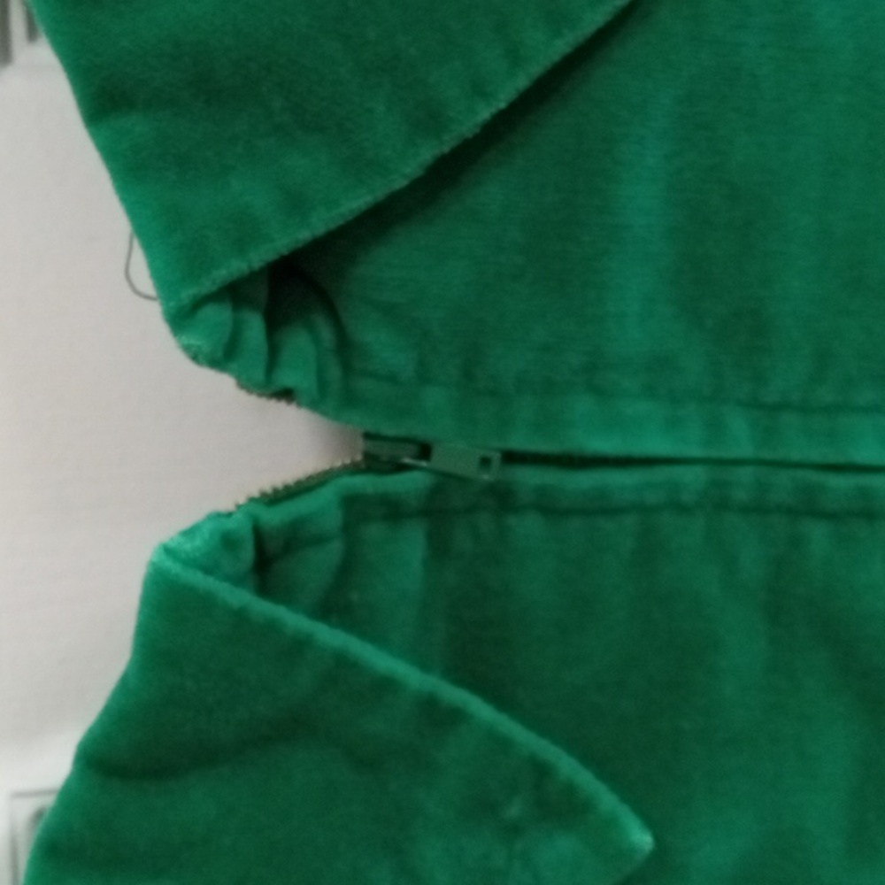 Child’s Vintage Dress Hand Crafted Green Velour Girl’s Size 6 - Picture 3 of 5